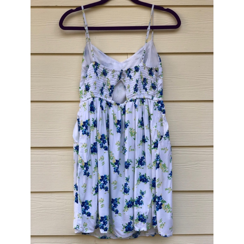 Flower Spring/Summer Dress - Picture 4 of 5